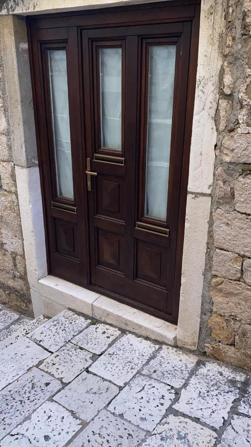 Arbe Downtown Apartment Rab Town Exterior photo